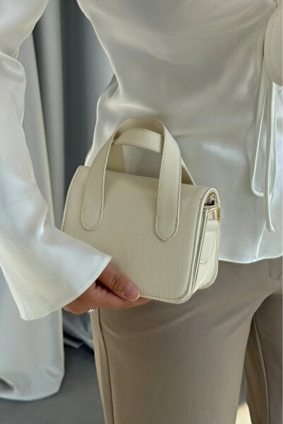 LEONAS Small Size Women's Hand and Shoulder Bag Wora Cream with Stitching Detail