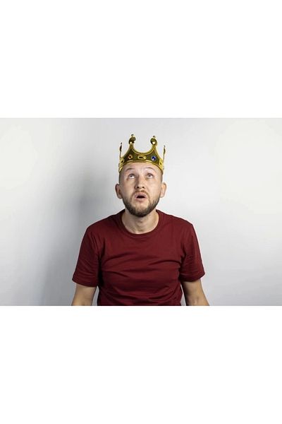 BilfolD تاج الملك البلاستيكي ذهبي اللون للكبار مقاس 55 سم