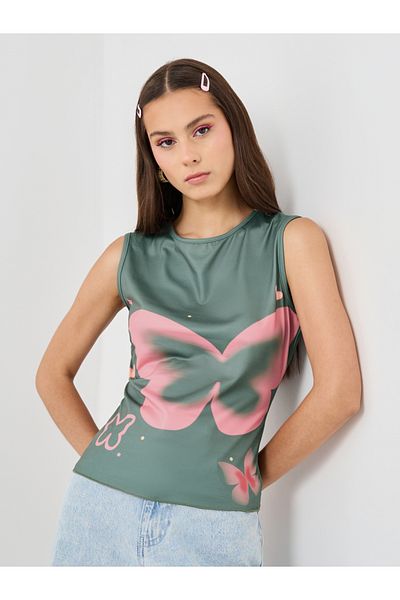 Styli Floral Print Round Neck Sleeveless Top