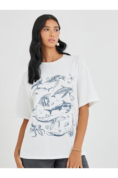 Styli Graphic Print Round Neck Oversized T-Shirt