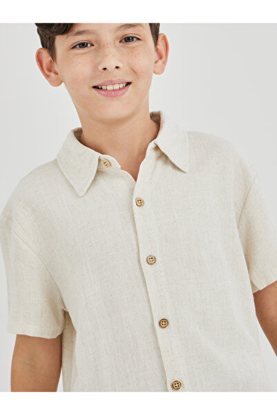 Styli Spread Collar Buttoned Linen Shirt