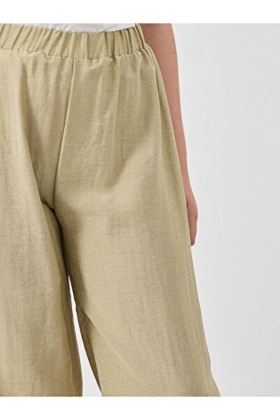 Styli Relaxed Fit Pants with Elasticated Waistband