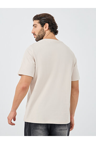 Produkt By Styli Solid Crew Neck Regular Fit T-Shirt