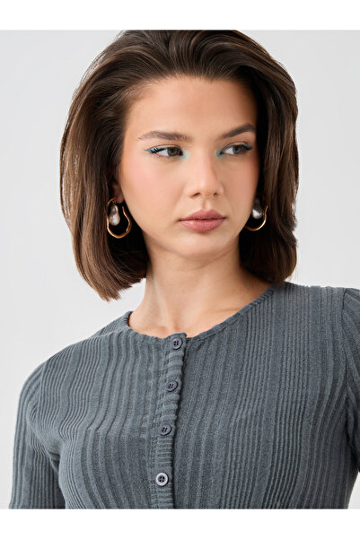 Styli Textured Striped Knitted Buttoned Top