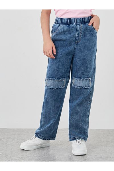 Styli Girls Acid Washed Elasticated Waistband Jeans with Knee Patch