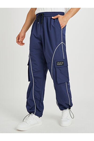 Styli Relaxed Fit Open Hem Cargo Joggers with Piping Detail