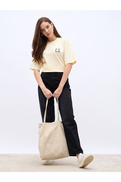 Styli Slogan Print Crew Neck Oversized T-Shirt