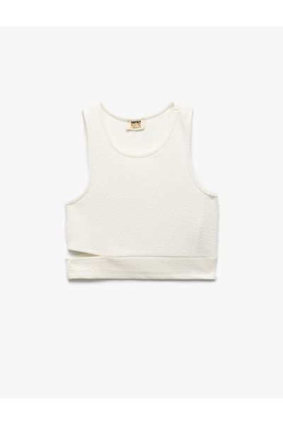 Koton New Season Window Detailed Slim Fit Wrinkled Sleeveless Crew Neck Crop Undershirt