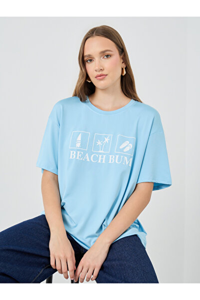 Styli تي شيرت بطبعة شعار ورقبة دائرية