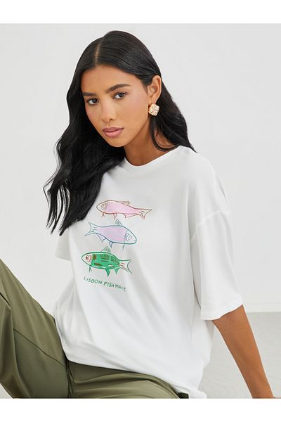 Styli Graphic Print Round Neck Oversized T-Shirt