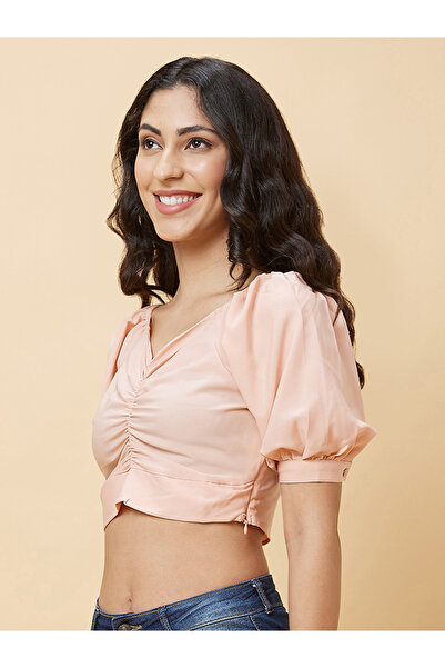 Globus By Styli Women Peach Solid Ruched V Neck Crop Top