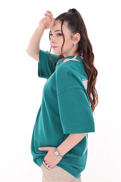 SWAG SA Oversized T-shirt with prominent and distinctive embroidery