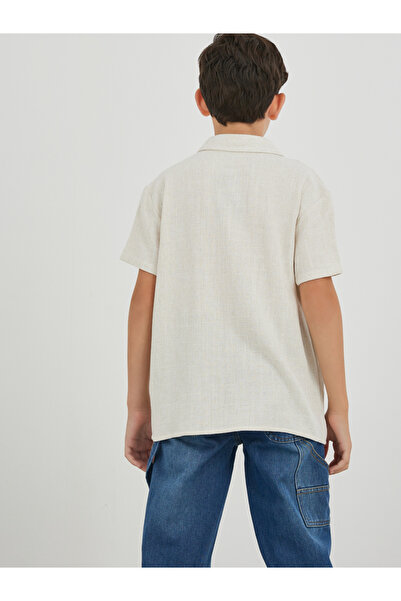 Styli Spread Collar Buttoned Linen Shirt