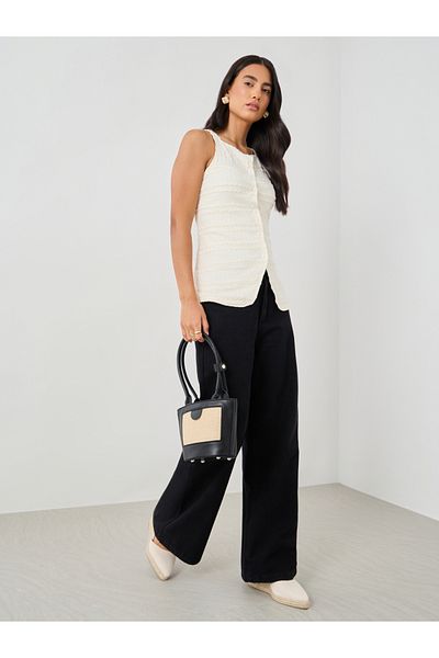 Styli Textured Square Neck Button Front Waistcoat