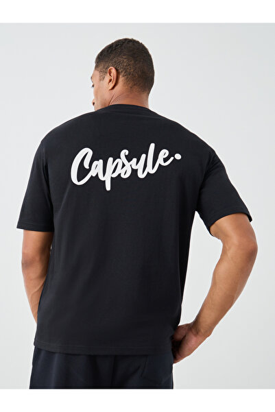 Styli تي شيرت كبير الحجم بطبعة شعار ورقبة دائرية