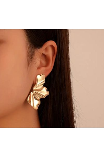 SE Jewellery Collection Selin Ersoy Women's Gold Leaf Asymmetrical Large Earrings – Modern and Elegant Design