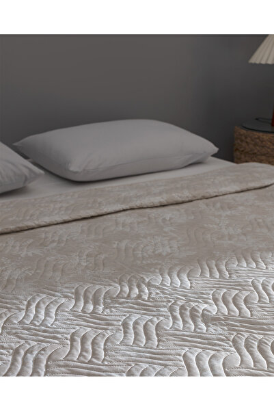 Madame Coco Jannie Çift Kişilik Yatak Örtüsü - Bej