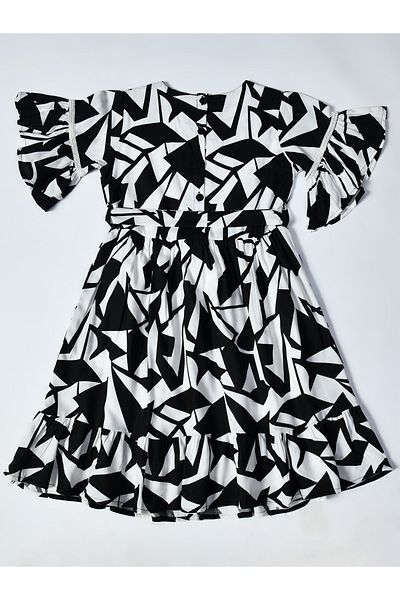 Bella Moda By Styli All-Over Printed Ruffled Hem Knee-Length Dress