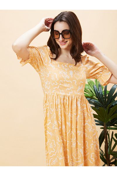 Globus By Styli Women Peach Floral Printed Square Neck A-Line Mini Dress