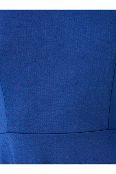 Styli Plain Sweetheart Neck Strappy A-Line Midi Dress