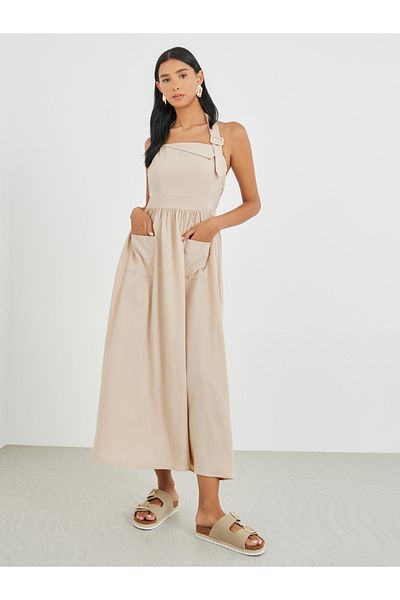 Styli Solid Halter Neck Midi Dress with Pocket Detail