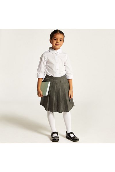 Juniors Solid Shirt With 3/4 Sleeves And Button Closure