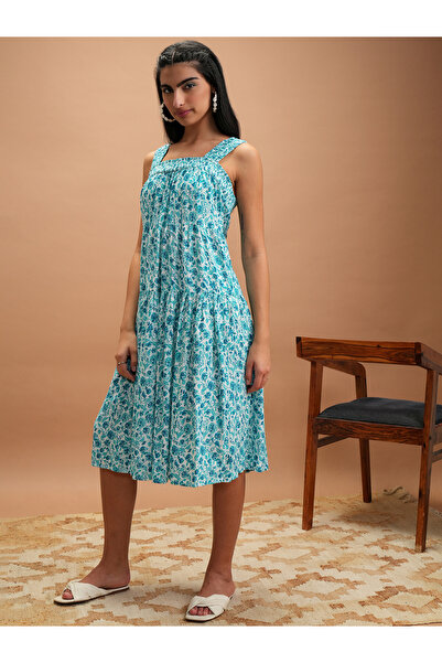 Vishudh By Styli Floral Printed Smocked A-Line Midi Dress