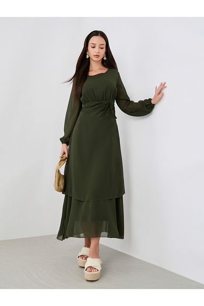 Styli Solid Gathered Detail Round Neck Maxi Dress
