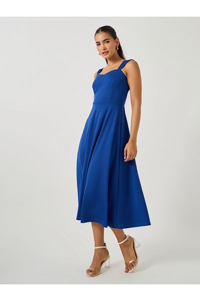 Styli Plain Sweetheart Neck Strappy A-Line Midi Dress