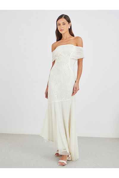 Styli Lace Detail Off Shoulder Asymmetric Hem Maxi Dress