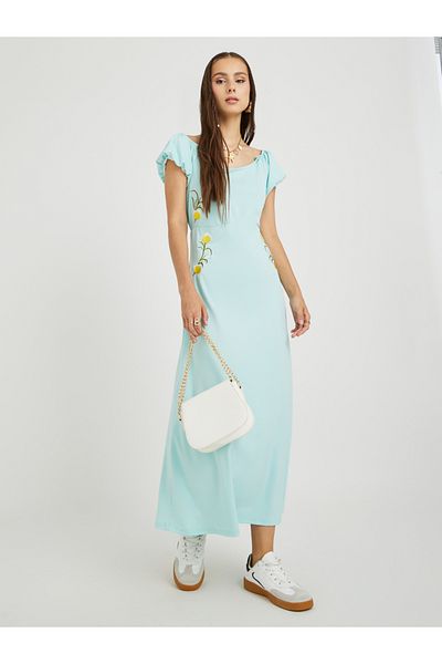 Styli Embroidered Puff Sleeve A-Line Midi Dress