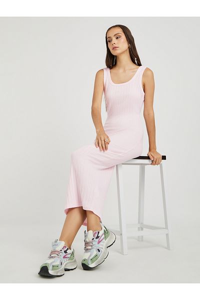 Styli Ribbed Scoop Neck Cami Sheath Midi Dress