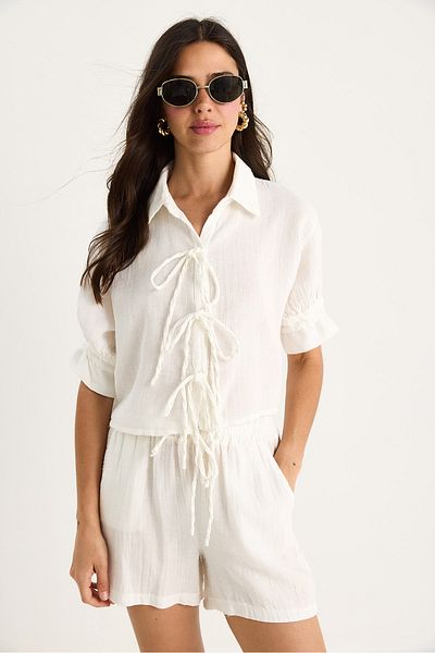 Bianco Lucci Women's Tie Detailed Sleeves Gathered Muslin Crop Shirt 2111 60283446
