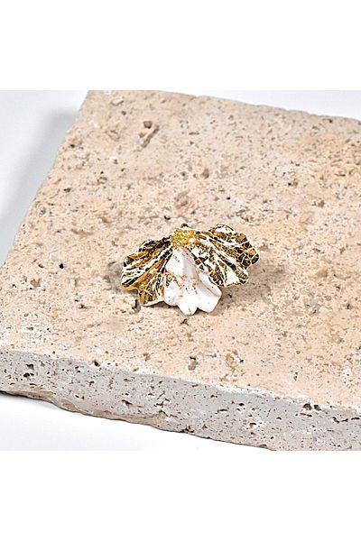 NARRU Handmade NARRU ring, adjustable, half flower, white with gold petals, Ilona