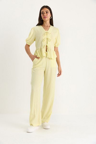 Bianco Lucci Women's Tie Detail Blouse Pants with Elastic Sleeves Wrinkle Suit 8015 60283448