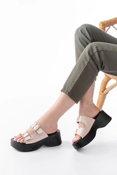 TB Terzi Bey 24414-574 Beige Patent Leather Buckle Wedge Heel Women's Slippers