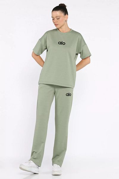 GÜLSELİ Dark Mint Crew Neck Embroidered Women's T-Shirt Pants Two-Piece Set