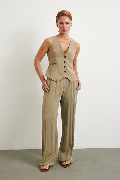 Never more Pocket Covered Linen Vest Khaki
