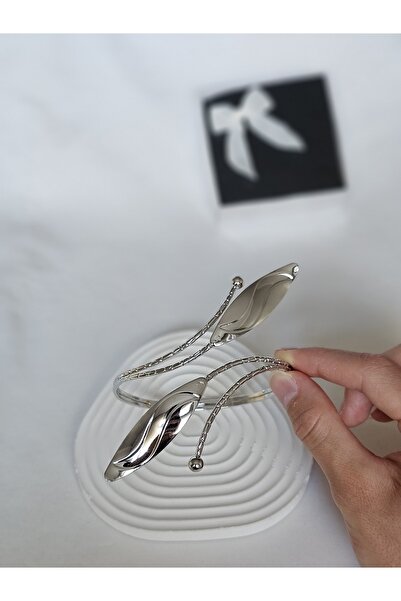 Roya Happiness PAZU BİLEKLİĞİ MOTİFLİ İŞLEMELİ GÜMÜŞ ALTIN RENK KOL AKSESUARI...