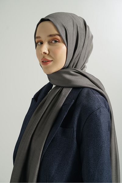 ARMANDA Princess Series Frameworked Solid Pattern Shawl