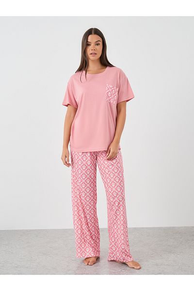 Styli Printed Pocket Round Neck T-Shirt and Pyjama Set