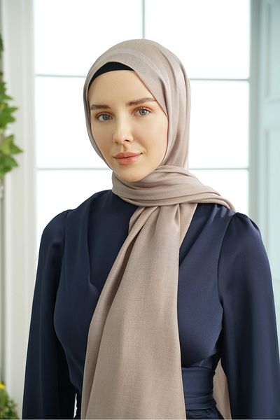 ARMANDA Princess Series Frameworked Solid Pattern Shawl