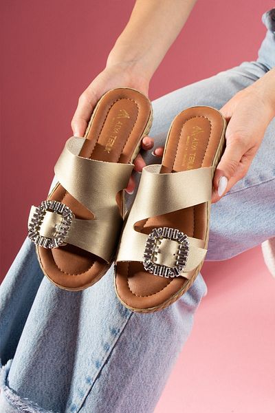 FUGA MODA Fengi Gold Asymmetric Cut Single Buckle Slippers