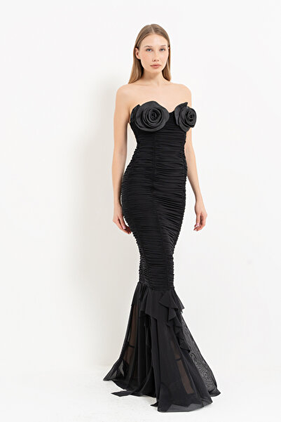 Kikiriki Siyah Gül Detaylı Straplez Uzun Elbise