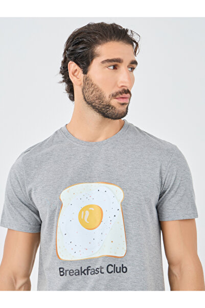 Styli Graphic Print T-Shirt and Shorts Set