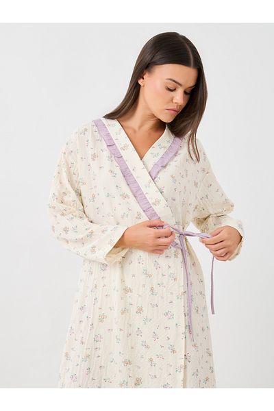 Styli All-Over Floral Print Ruffled Detail Robe
