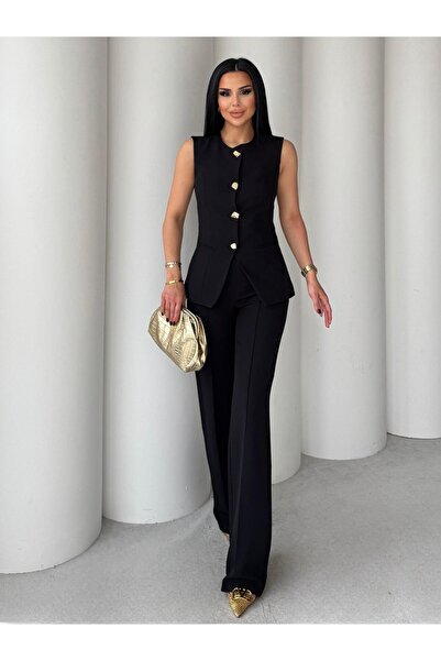 by kadriye yılmaz Alaze Gold Düğme Detaylı Takım Siyah
