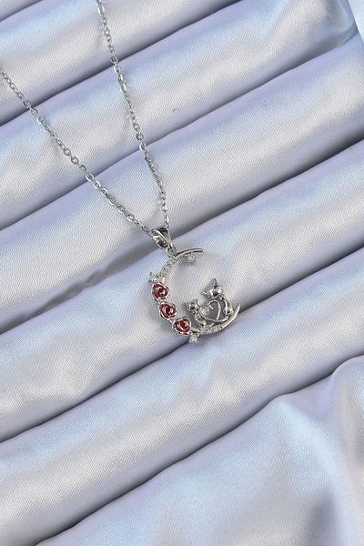 Skygo Red Rose Detailed Zircon Stone Cat Figure Moon Necklace - Tj-Bko9130
