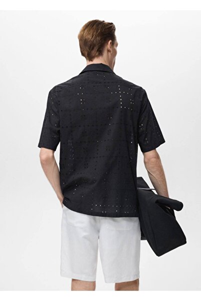 MANGO Man Delikli işlemeli gömlek