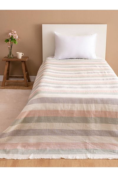 LC Waikiki Mixed Line Patterned Single Bedspread